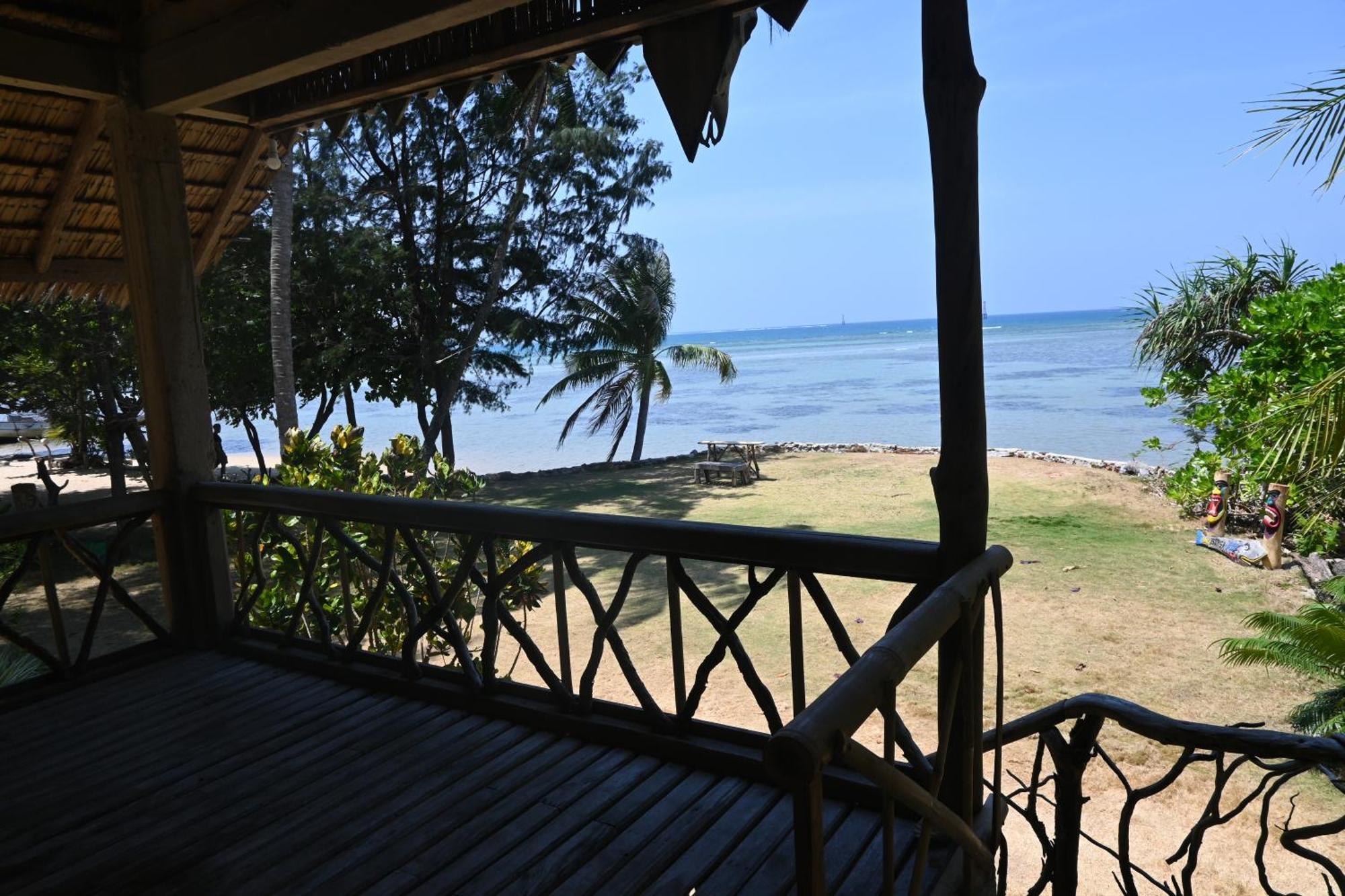 Bunga Jabe Villa Karimunjawa Ngoại thất bức ảnh