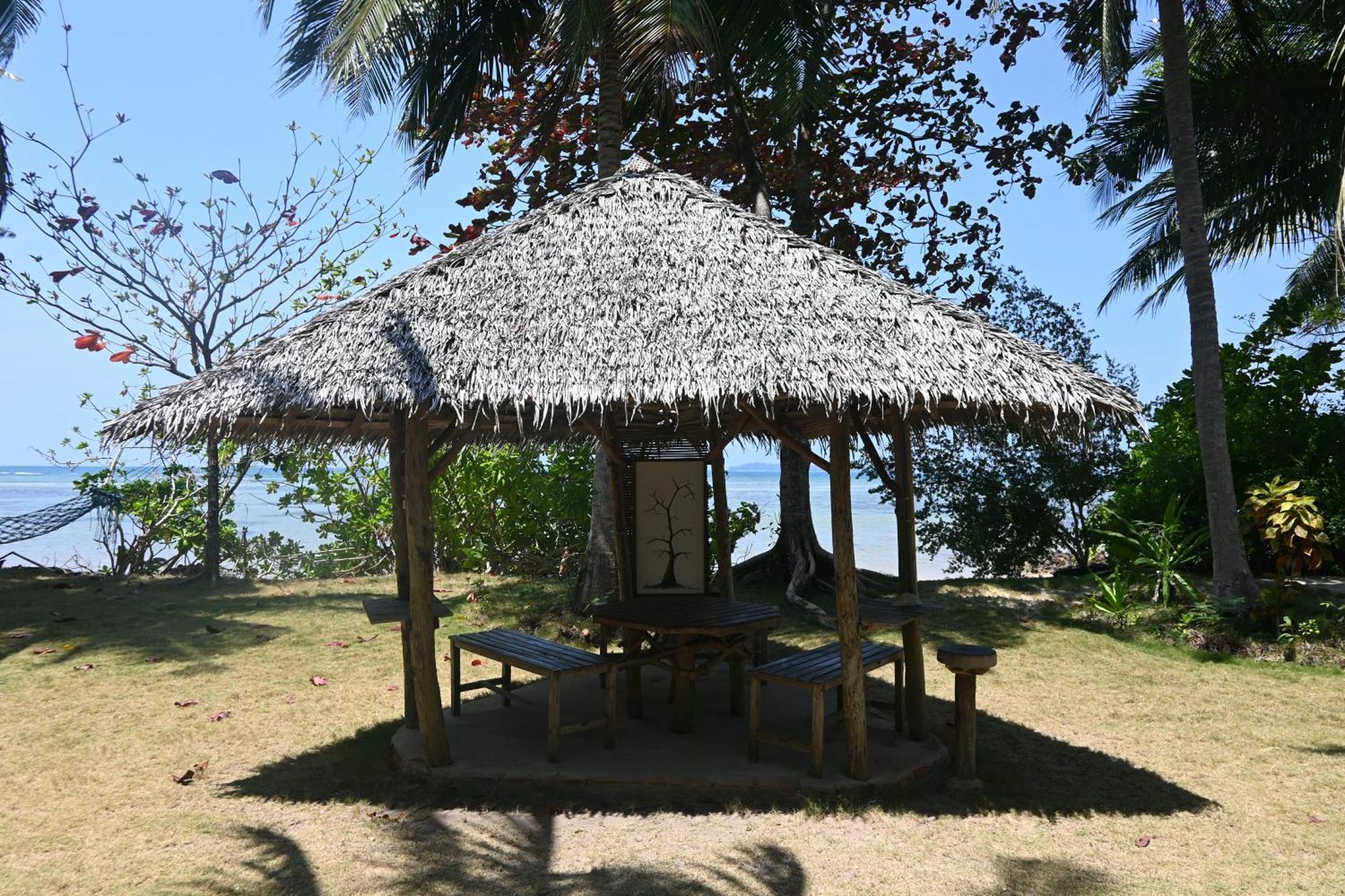 Bunga Jabe Villa Karimunjawa Ngoại thất bức ảnh